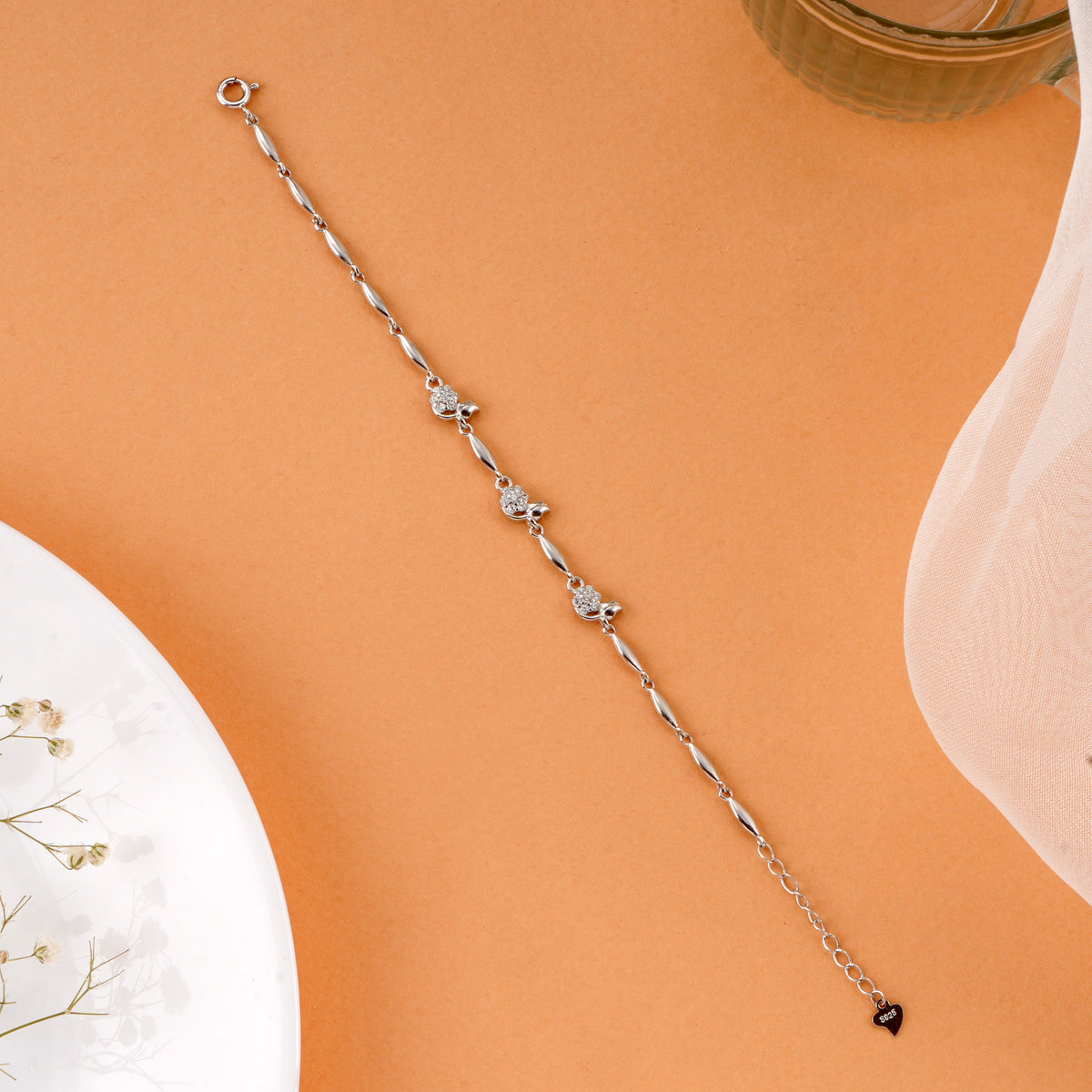 Stylish Flower Design Silver Bracelet
