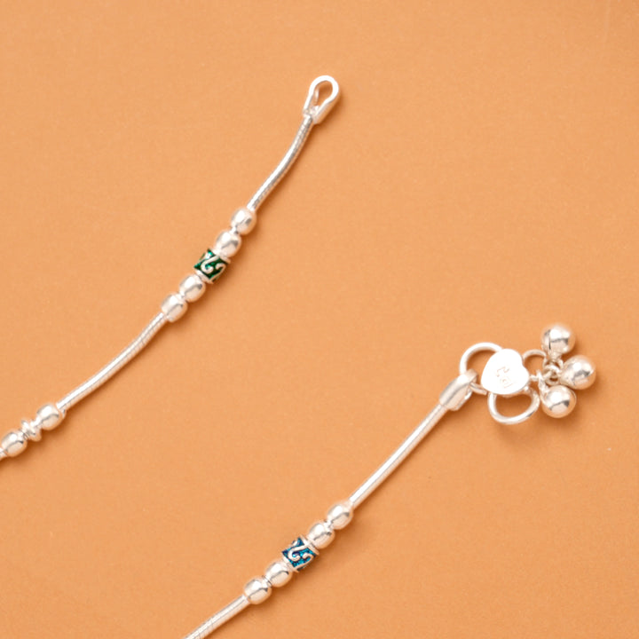 Stylish Bead Silver Anklet