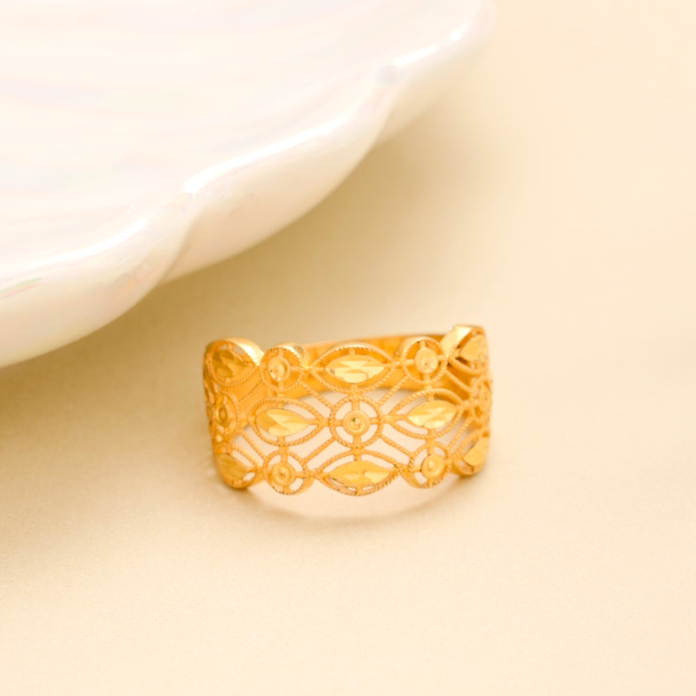 Trendy Minimal Gold Ring