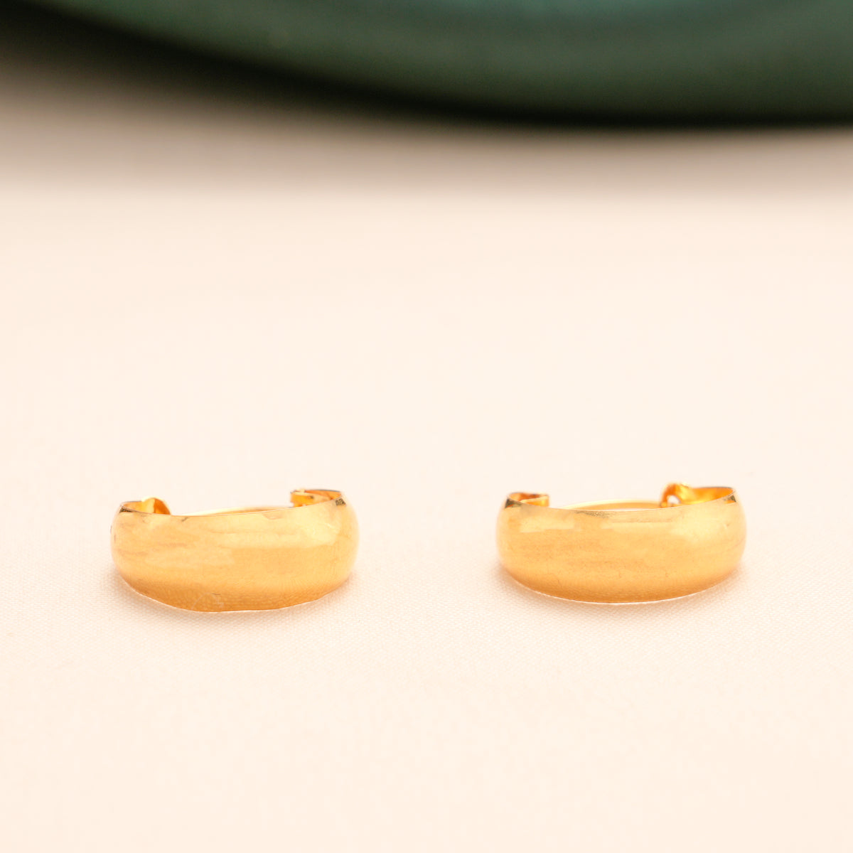 Classic Bold Hoop Gold Earrings