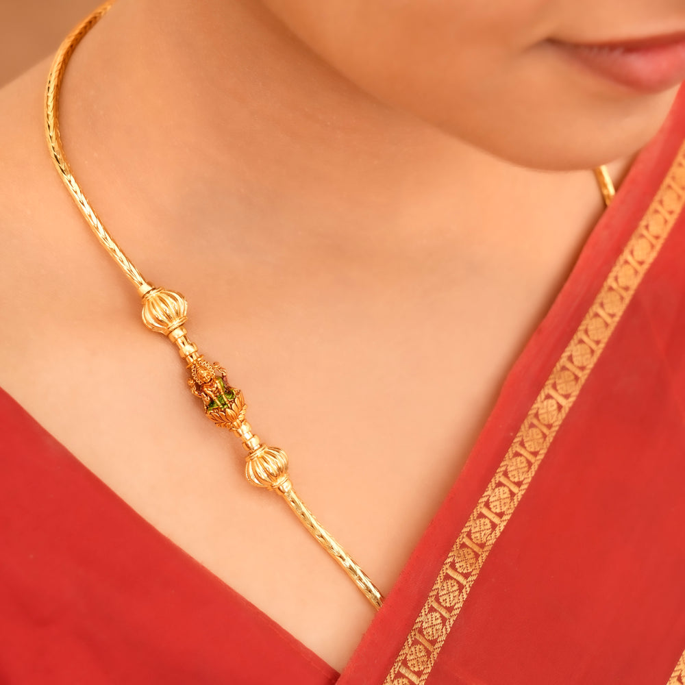Shree Mahalakshmi Golden Mugappu Chain