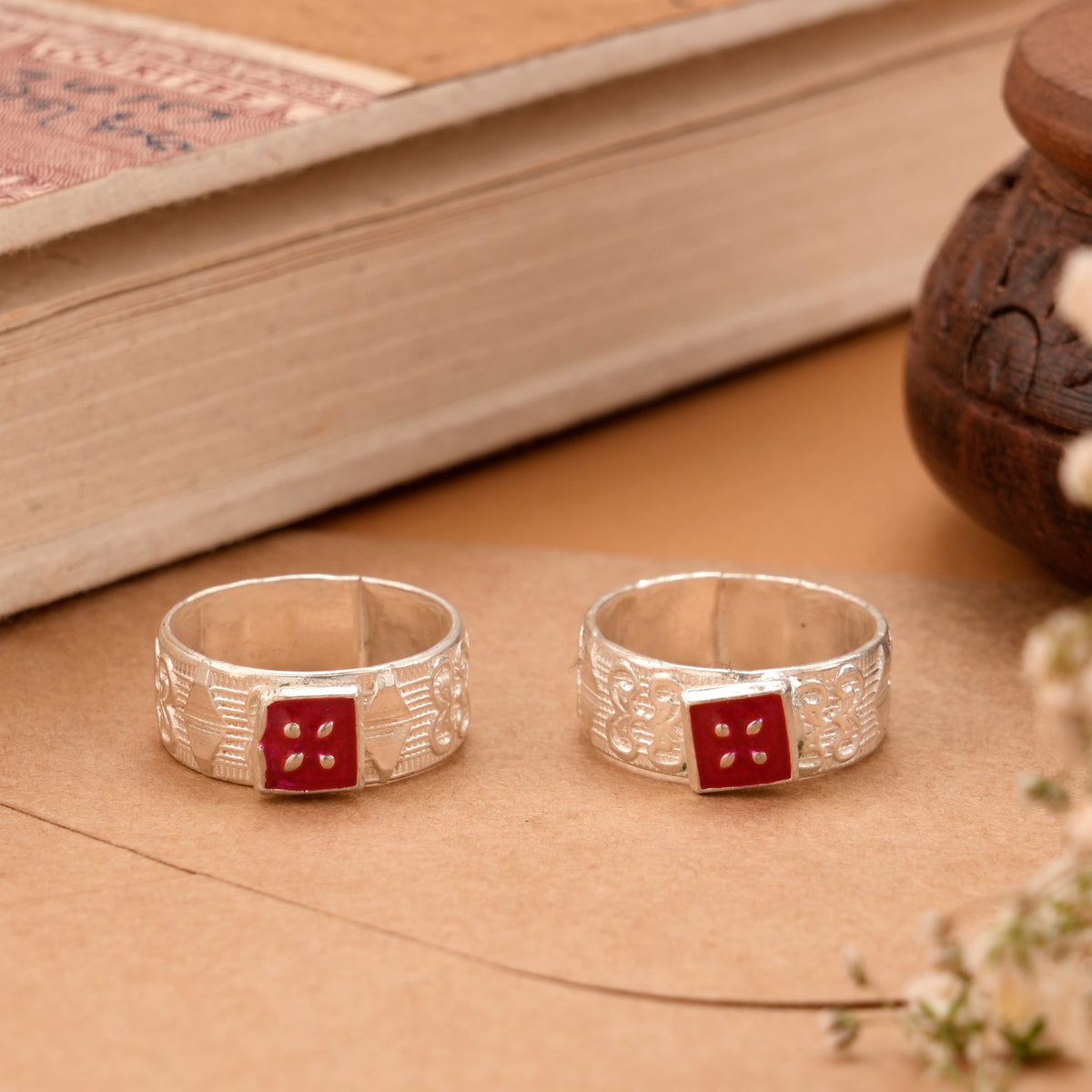 Square Red Enamel Silver Toe Ring