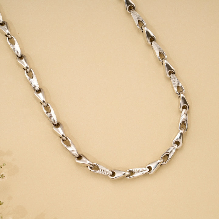 Elegant Bold Shield Link Silver Chain