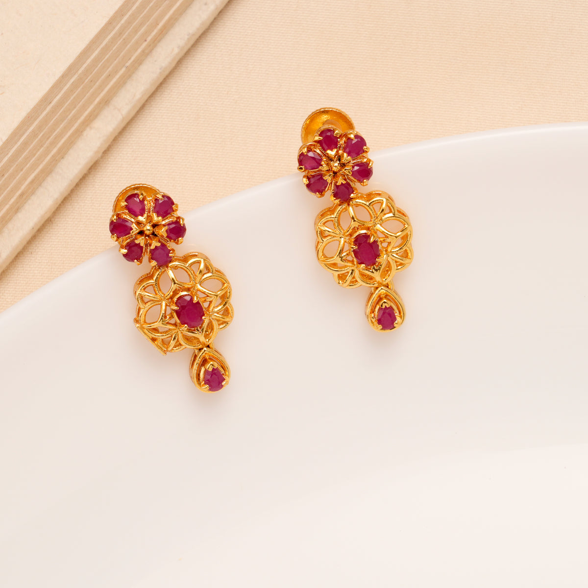 Ruby Heart Floral Golden Necklace Set