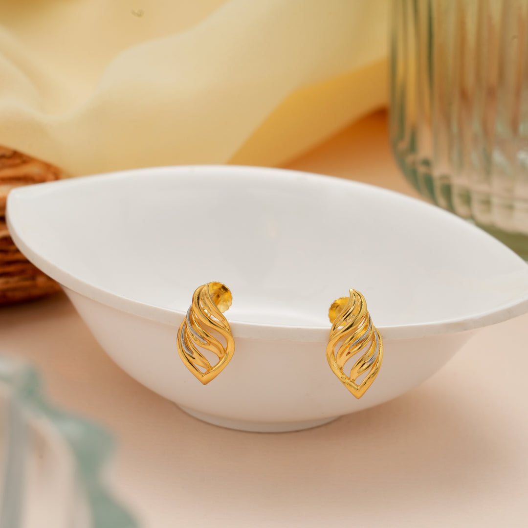 Simple Layered Gold Stud