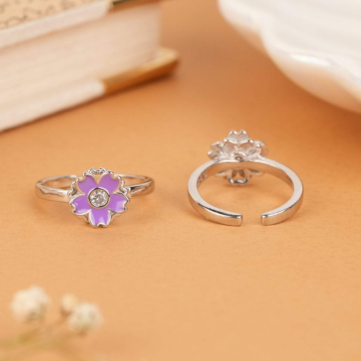 Tiny Purple Daisy Floral Silver Toe Ring