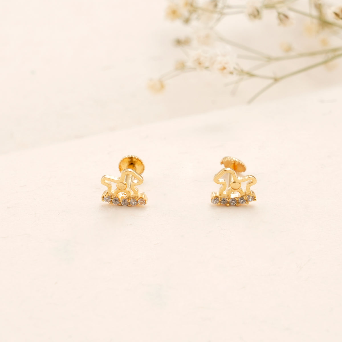 Horse White Stone Casting Golden Stud