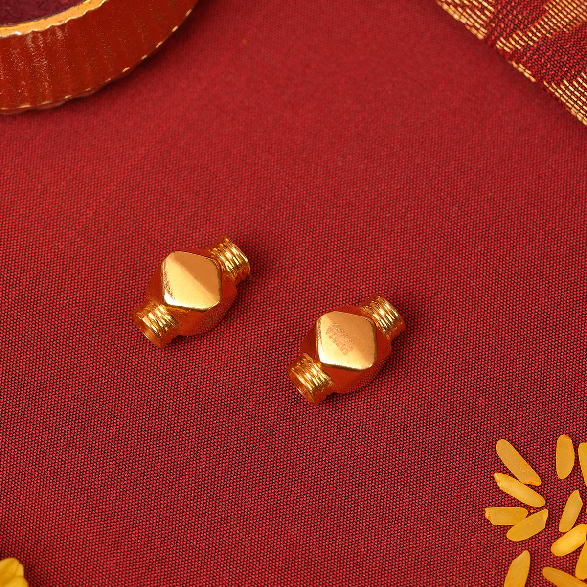 Gold Mangalya Urukal Beads Pair