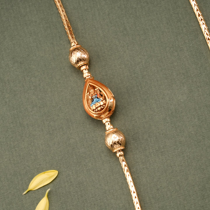 Classic Leaf Shaped Lakshmi Mugappu Chain