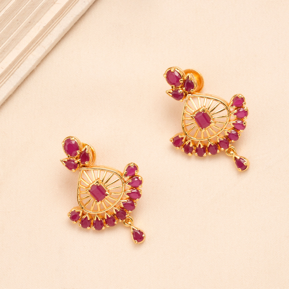 Ruby Floral Chand Pendant Necklace Set