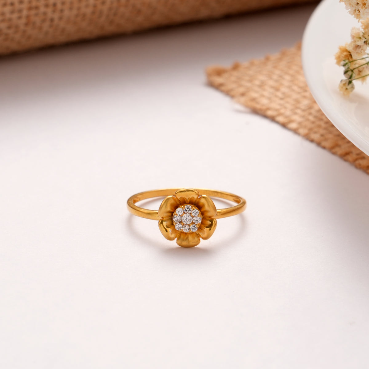 Blooming Flower White Stone Golden Ring