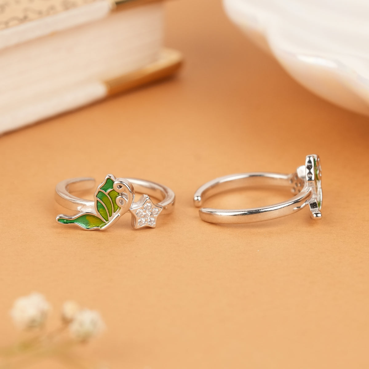 Dainty Dual Green Butterfly Star Silver Toe Ring