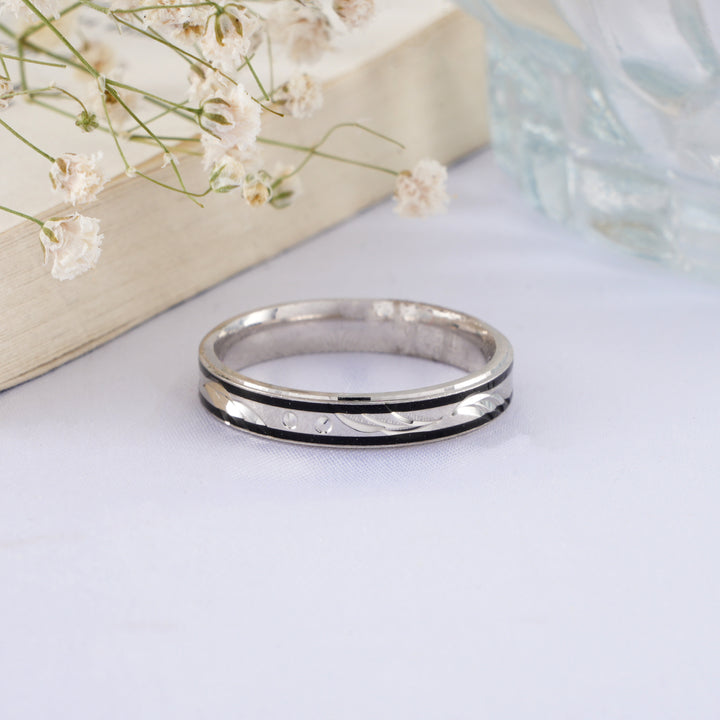 Broad Band Men’s Silver Ring