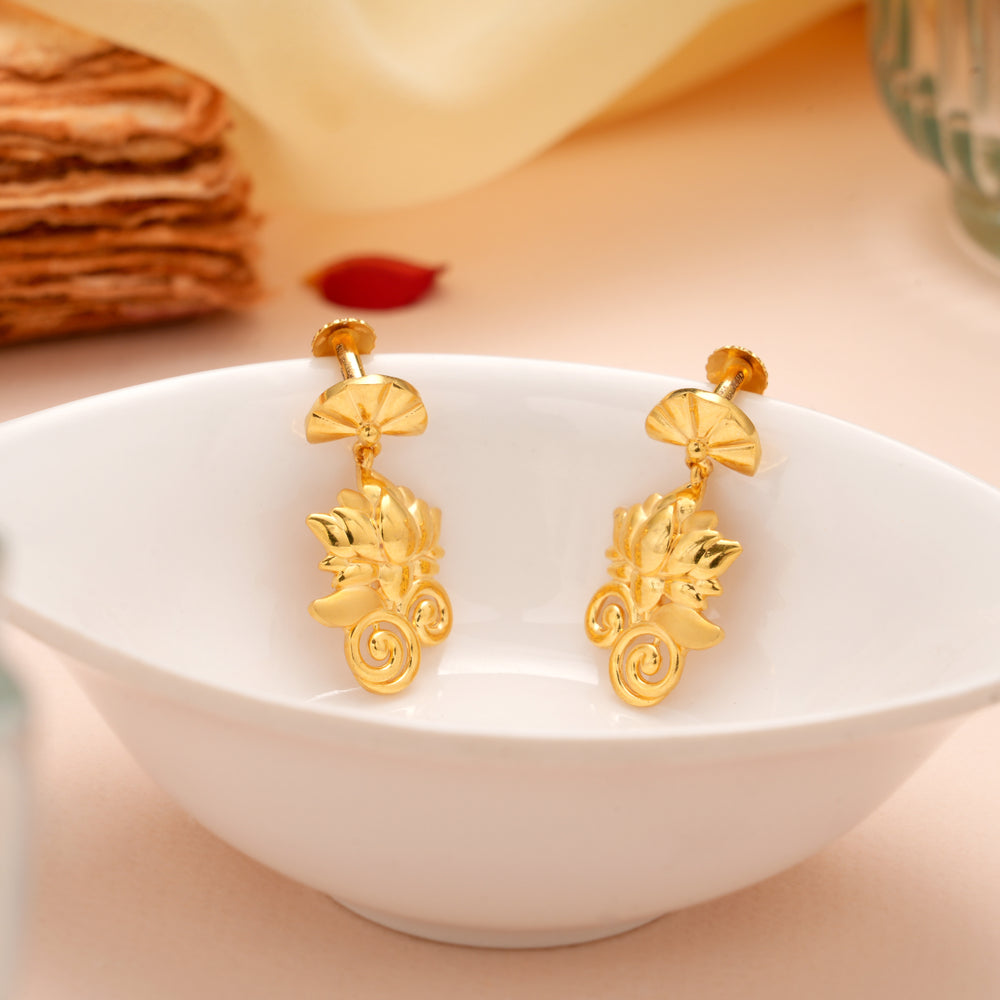 Classic Lotus Drop Gold Stud