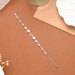 Inner Heart with Leaf Pattern Silver Women’s Bracelet