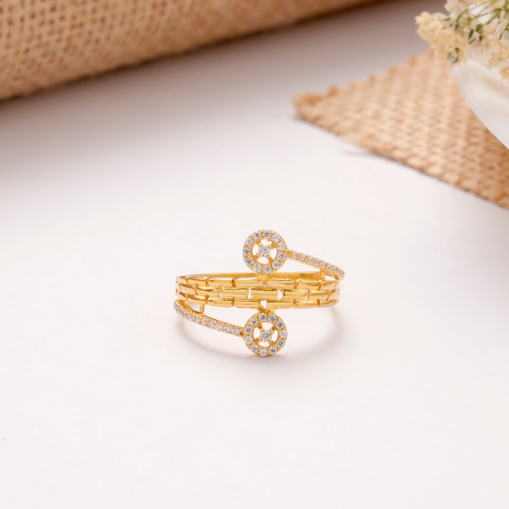 Elegant Mesh Design Golden Ring
