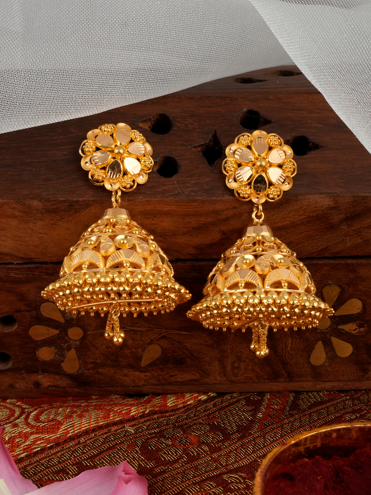 Yellow Gold Traditional Style Jimikki Earrings