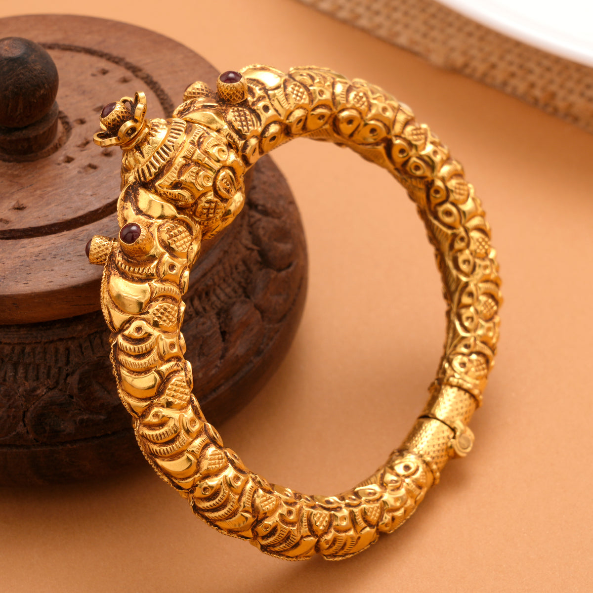 Traditional Adjustable Yali Gold Kada