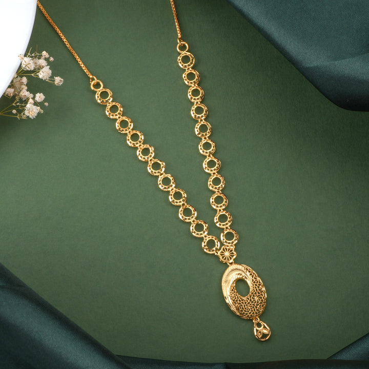 Oval Shape Dubai Pendant Haram