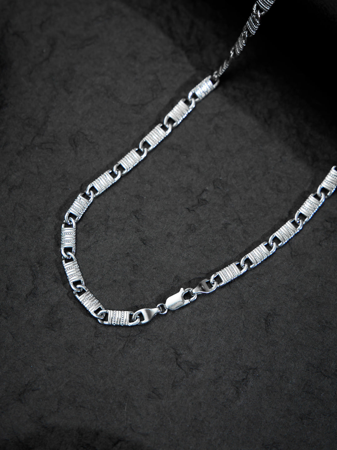Titan Figaro Chain