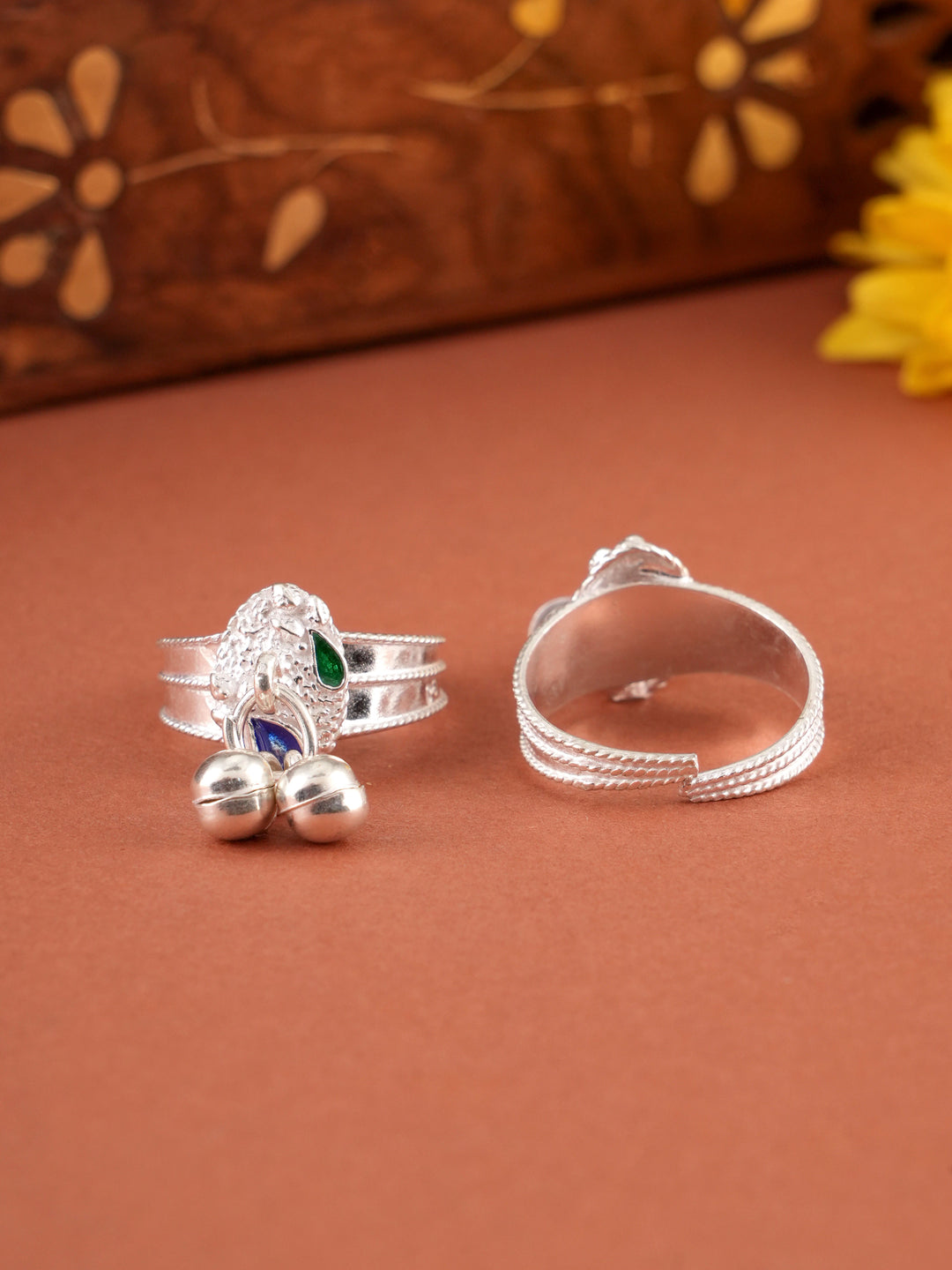 Classic Tri Muthu Drop Silver Metti