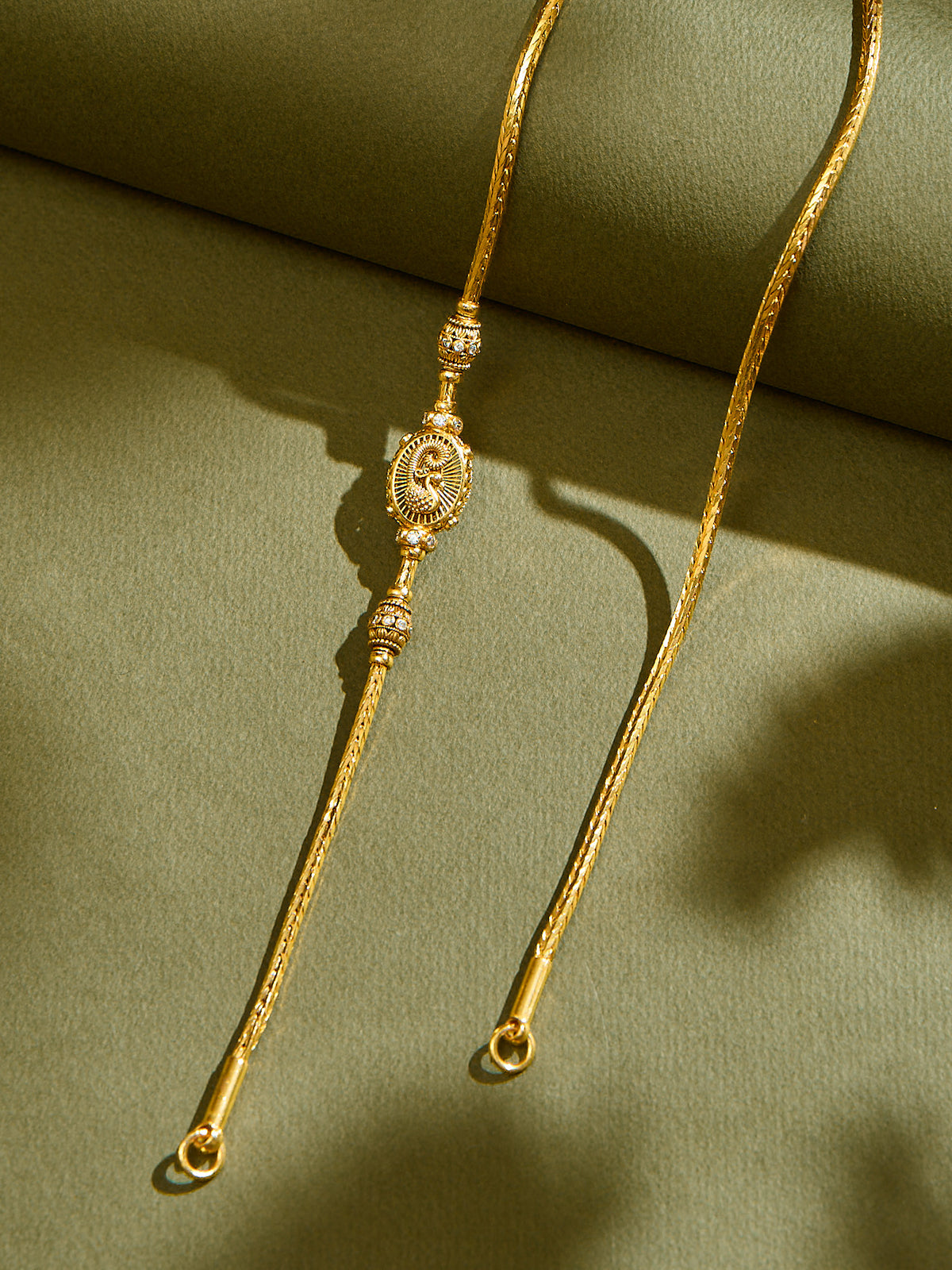 Peacock White Stone Mugappu Chain