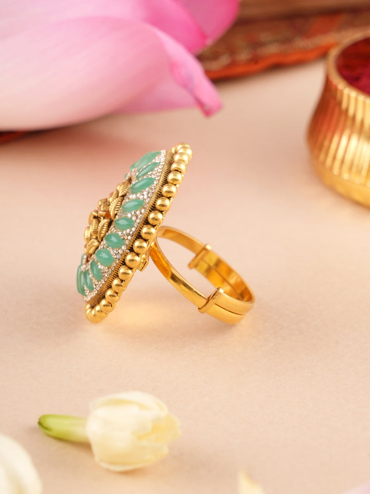 Traditional Kundan Oval Gold Ring with Emerald