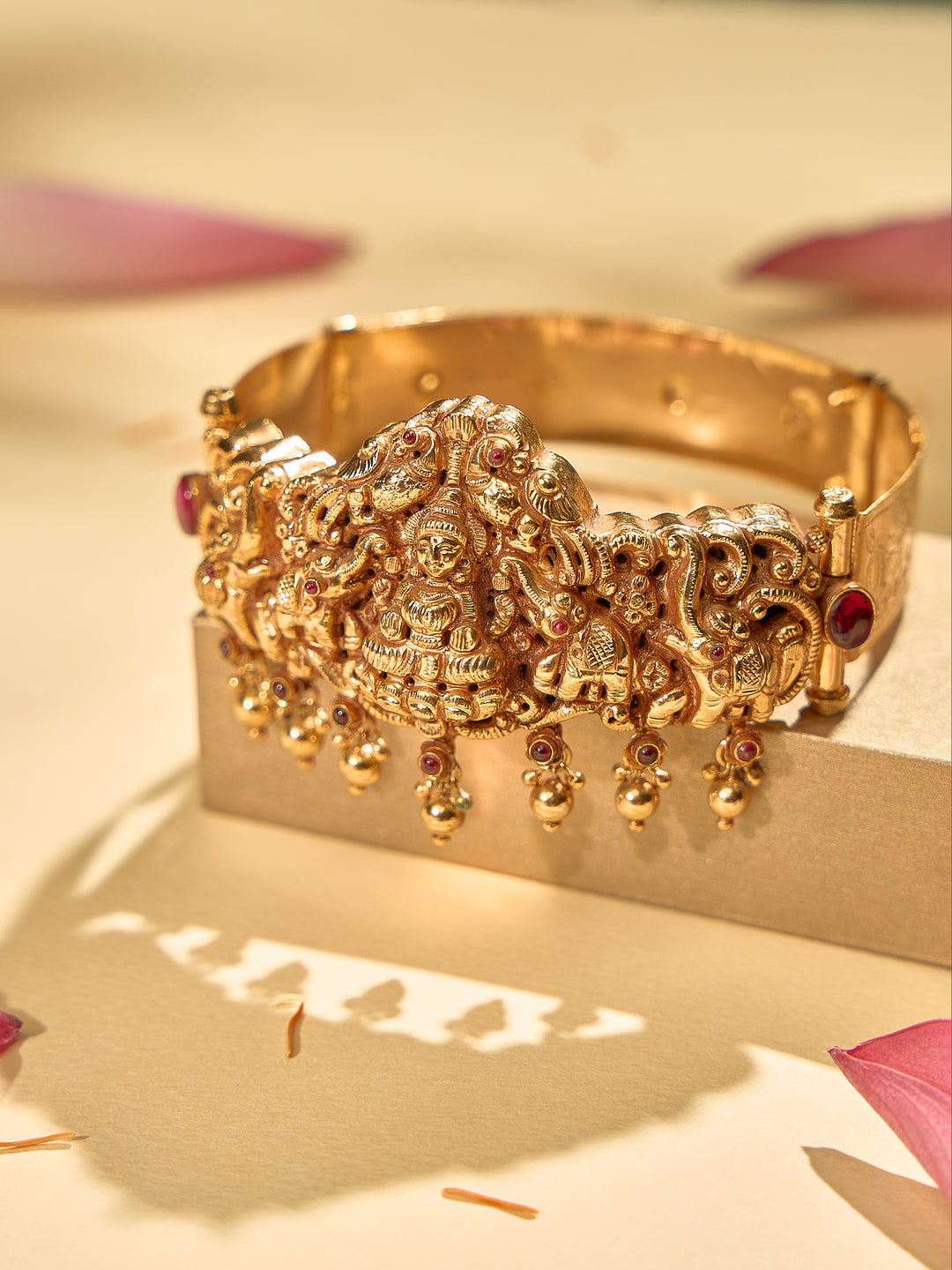 Lakshmi Elephant Peacock Vanki /Armlet
