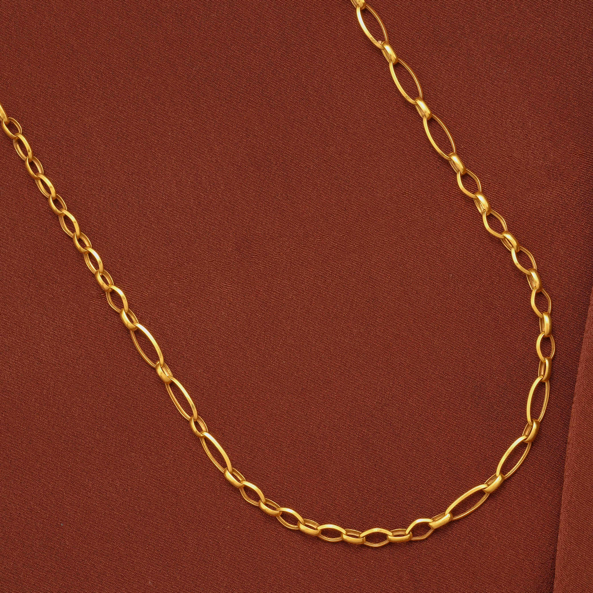 Classic Sculpted Oval Link Gold Chain for Women