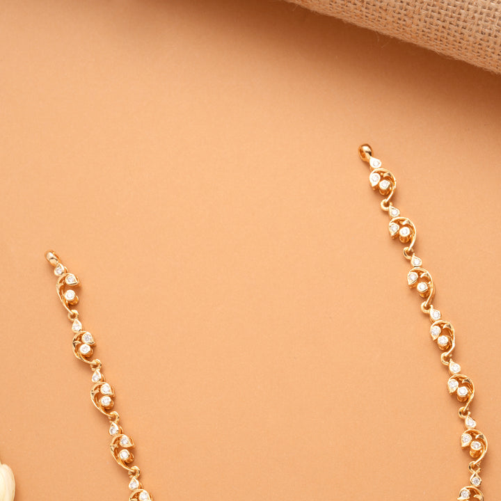 Delicate Floral Pattern White Stone Golden Necklace