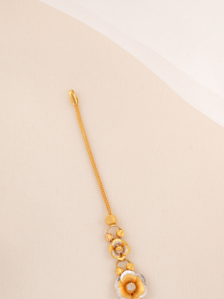 Classic Chain with Floral Gold Bracelet