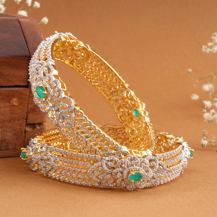 Oval Shape Emerald Swarovski Bangle