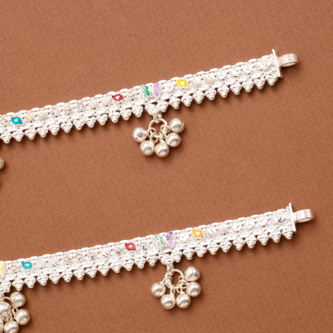 Minimal Enamel Signature Bell Drop Silver Anklet