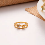 Golden Circle Flower White Stone Ring