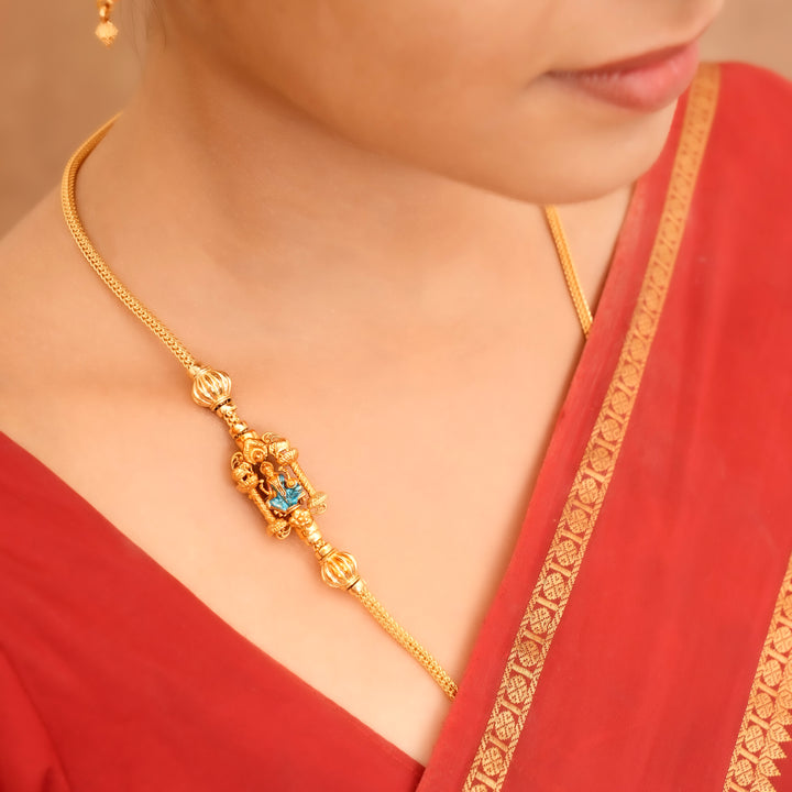 Radiant Temple Style Lakshmi Mugappu Chain