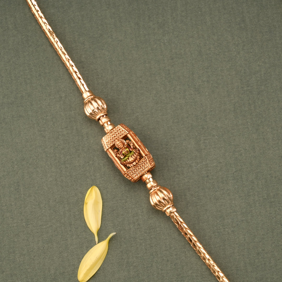 Lakshmi with Modern Mugappu Chain