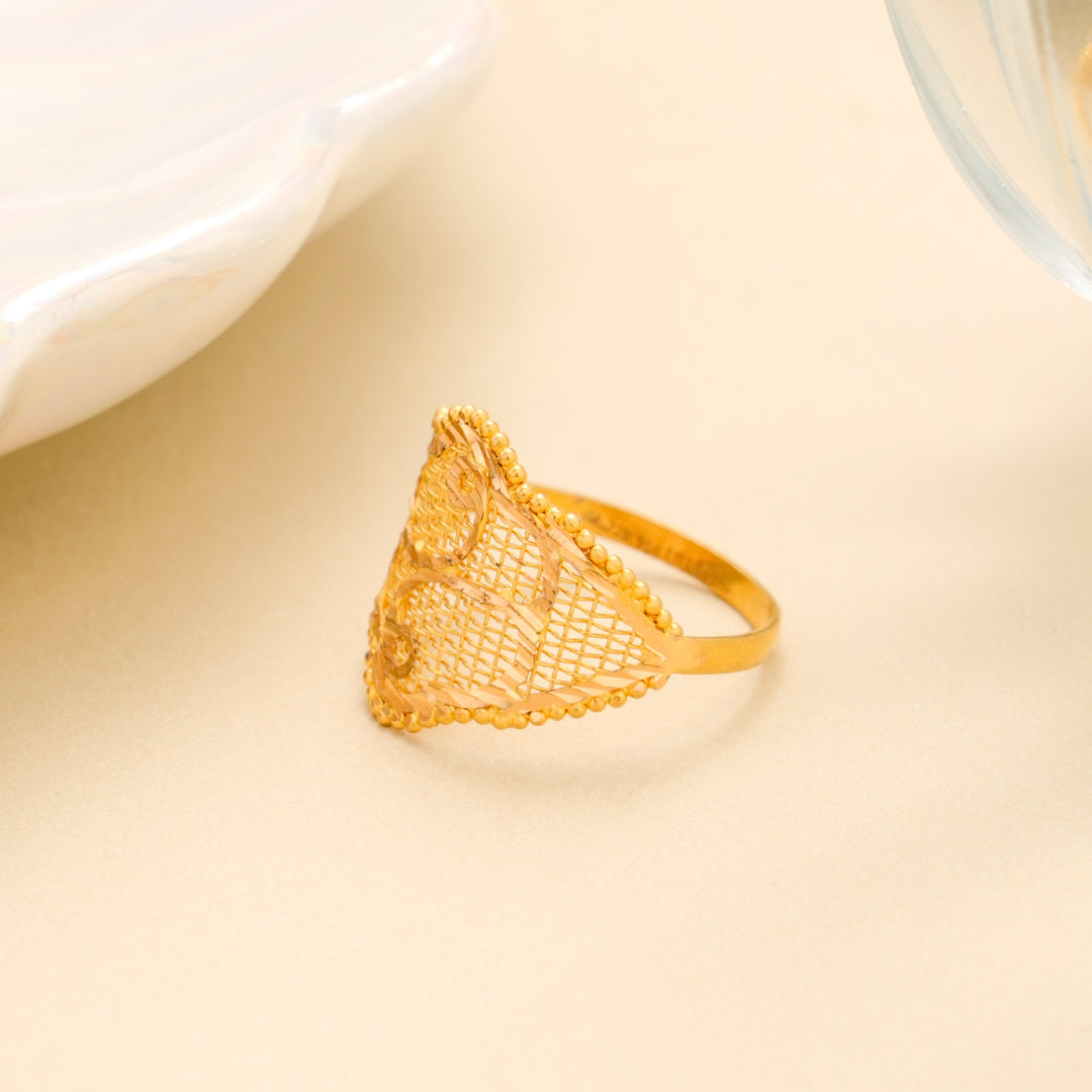Modern Minimal Gold Ring
