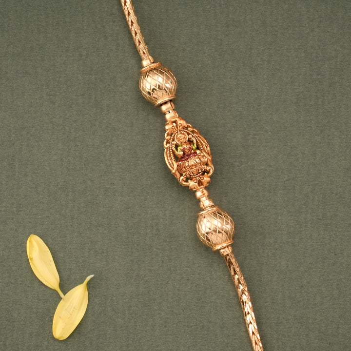 Floral Leaf Shaped Lakshmi Mugappu Chain