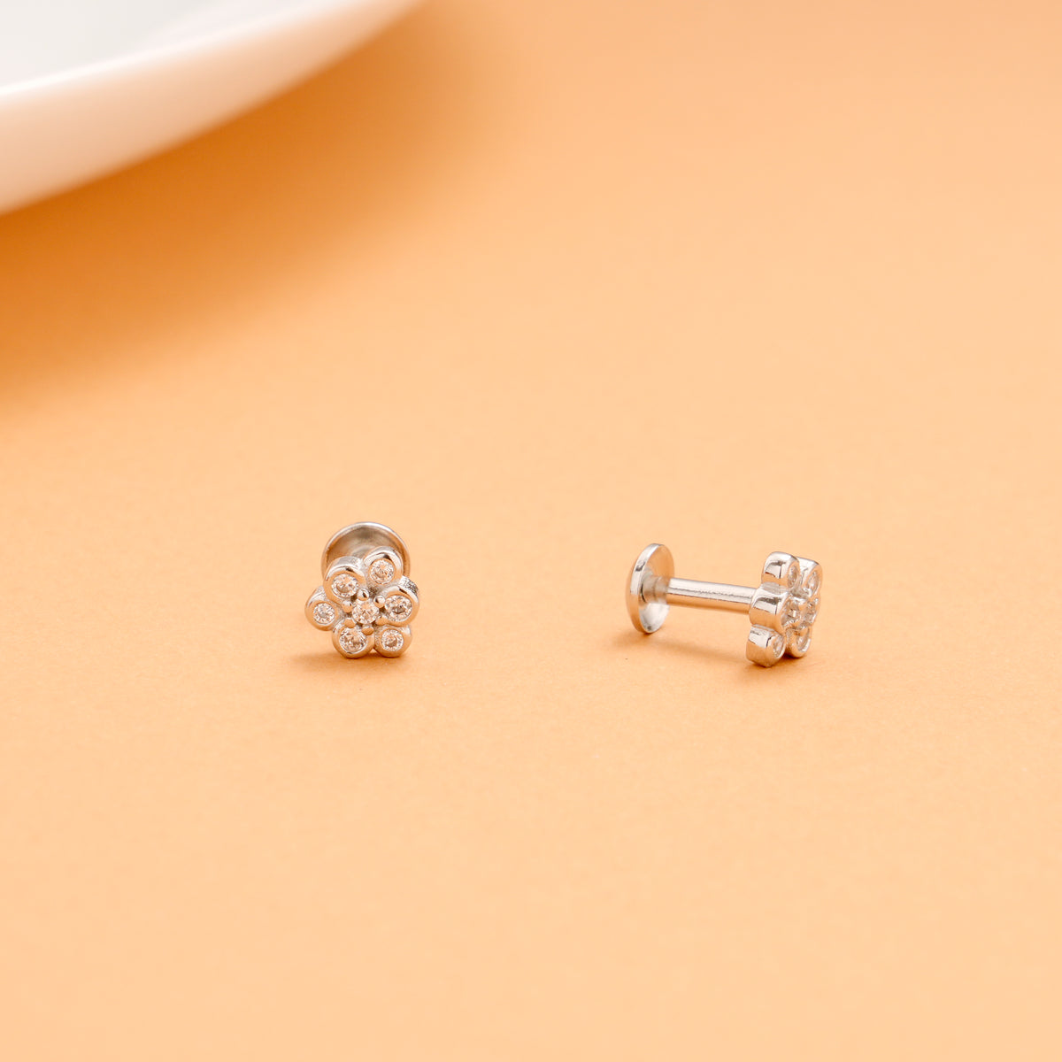 Premium Curve White Stone with Silver Stud