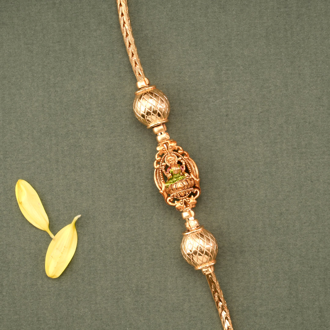 Floral Leaf Shaped Lakshmi Mugappu Chain