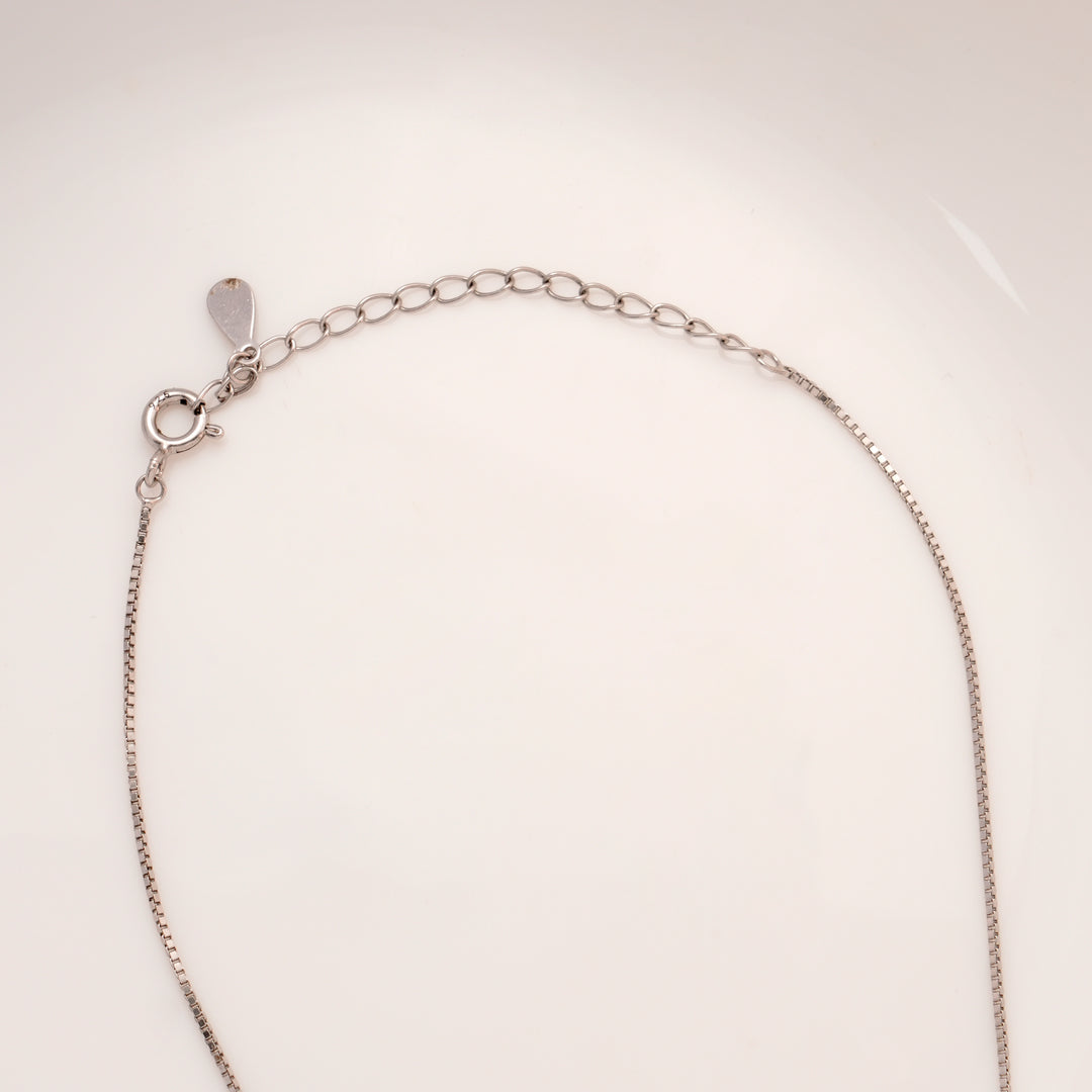 Green Triangle Shape Silver Chain