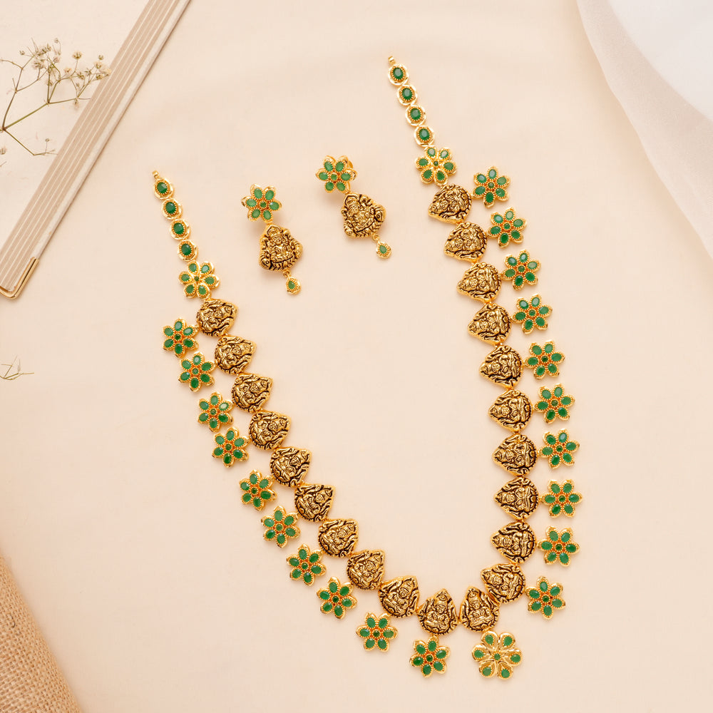 Emerald Floral Goddess Silver Necklace Set