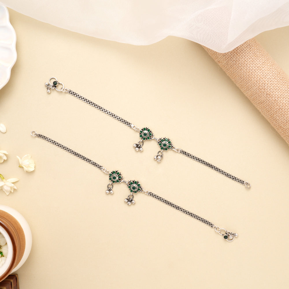 Traditional Floral Charm Silver Antique Anklet