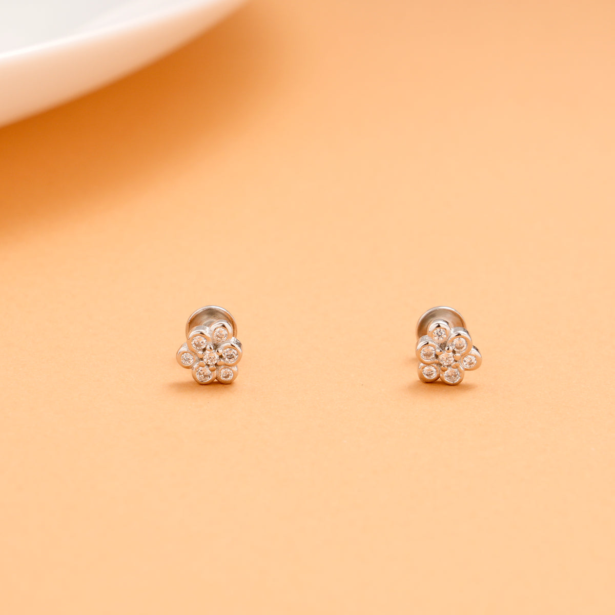 Premium Curve White Stone with Silver Stud