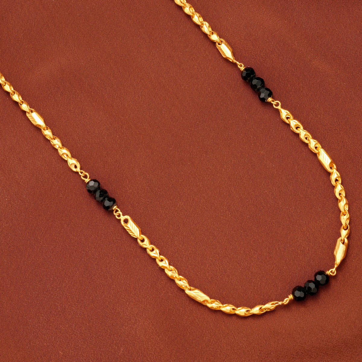 Minimal Mangal Sutra Black Beads Gold Chain