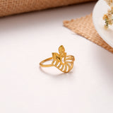 Sun Beam Floral Leaves Golden Ring
