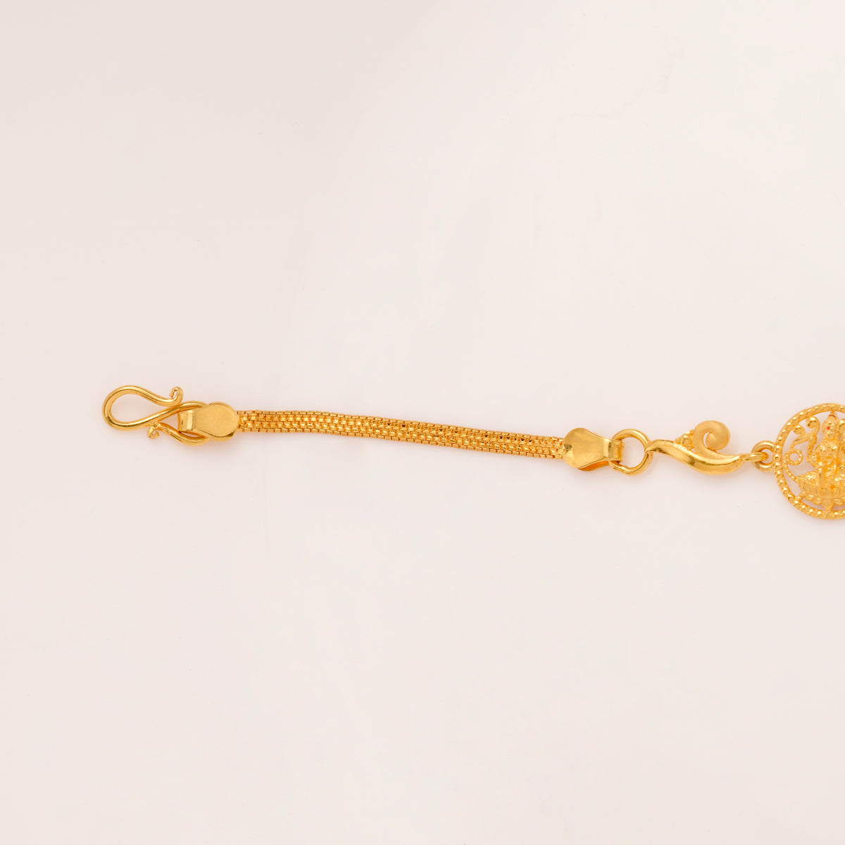 Star Pattern Turkey Type Gold Bracelet for Women