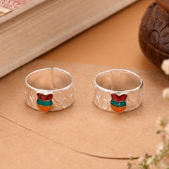 Silver Toe Ring with Enamel Design