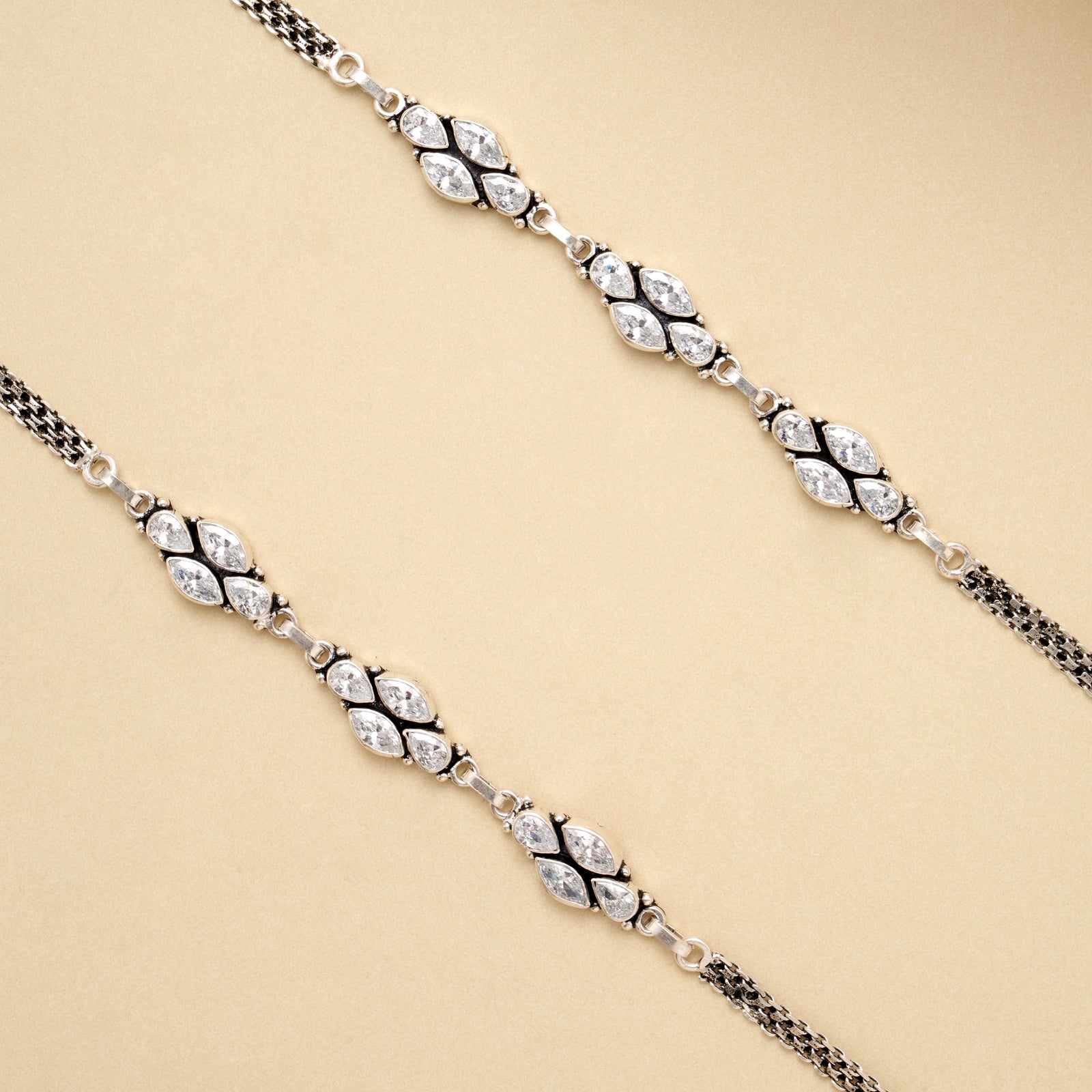 Antique White Stone Leaf Silver Anklet