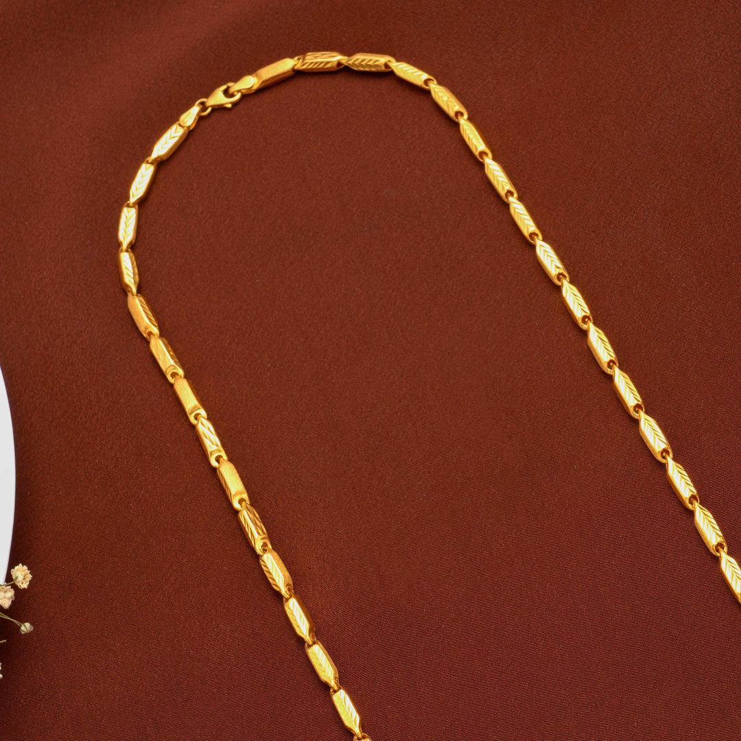 Classic Capsule Pattern Gold Chain